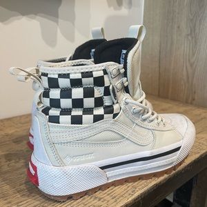Vans snow shoe! Sk8-hi MTE